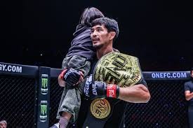 新手如何建立正确扑克观（初学者如何建立正确的扑克认知）